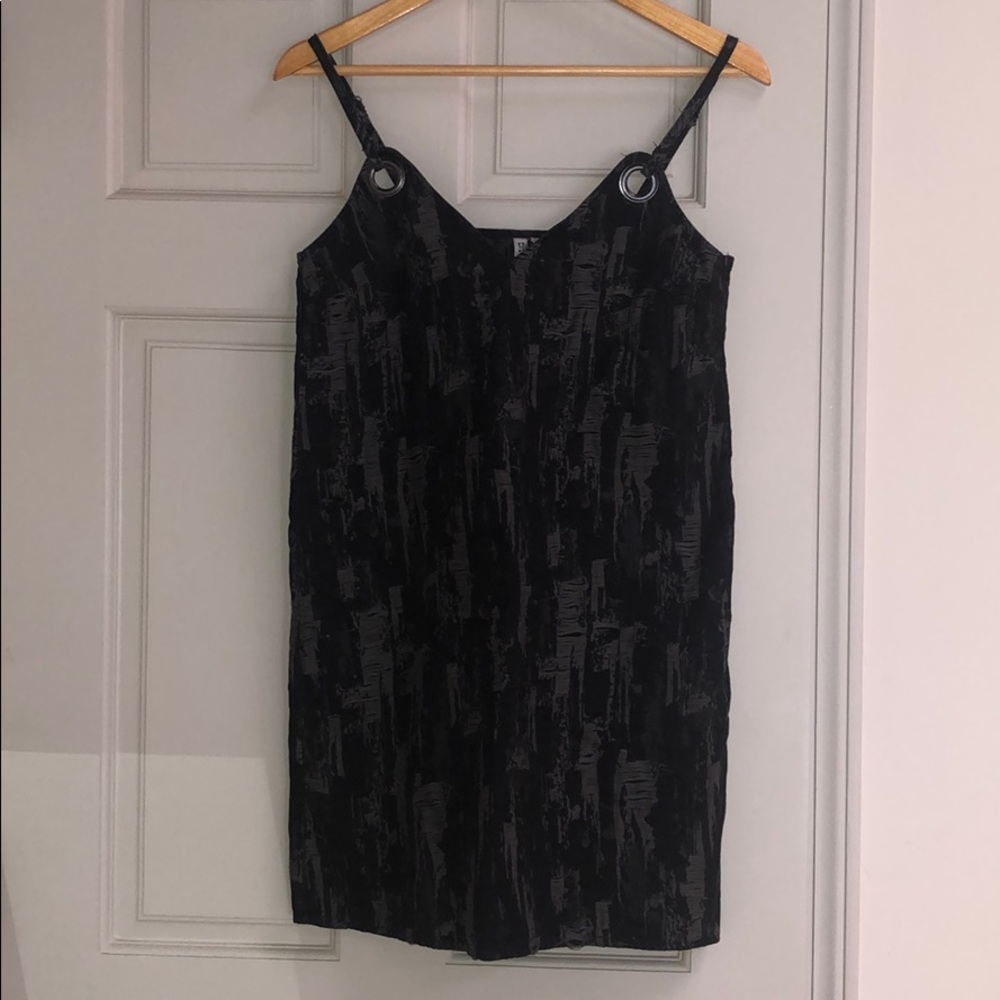 Edgy ringlet black/grey distressed dress (Size 6)